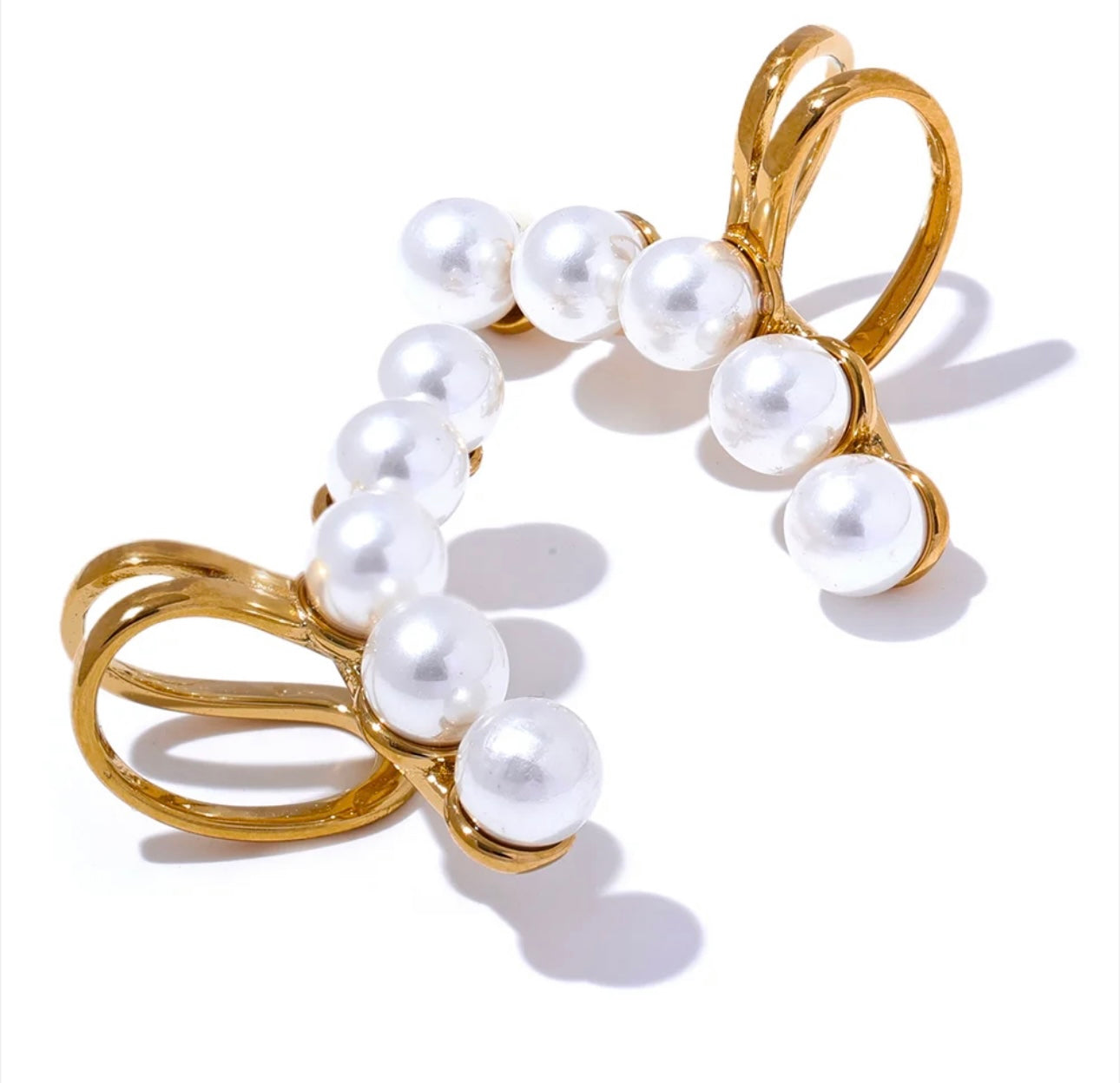 Pearl Earcuff