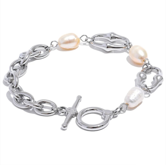 Pearl Metal Bracelet