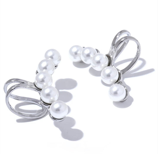 Pearl Earcuff